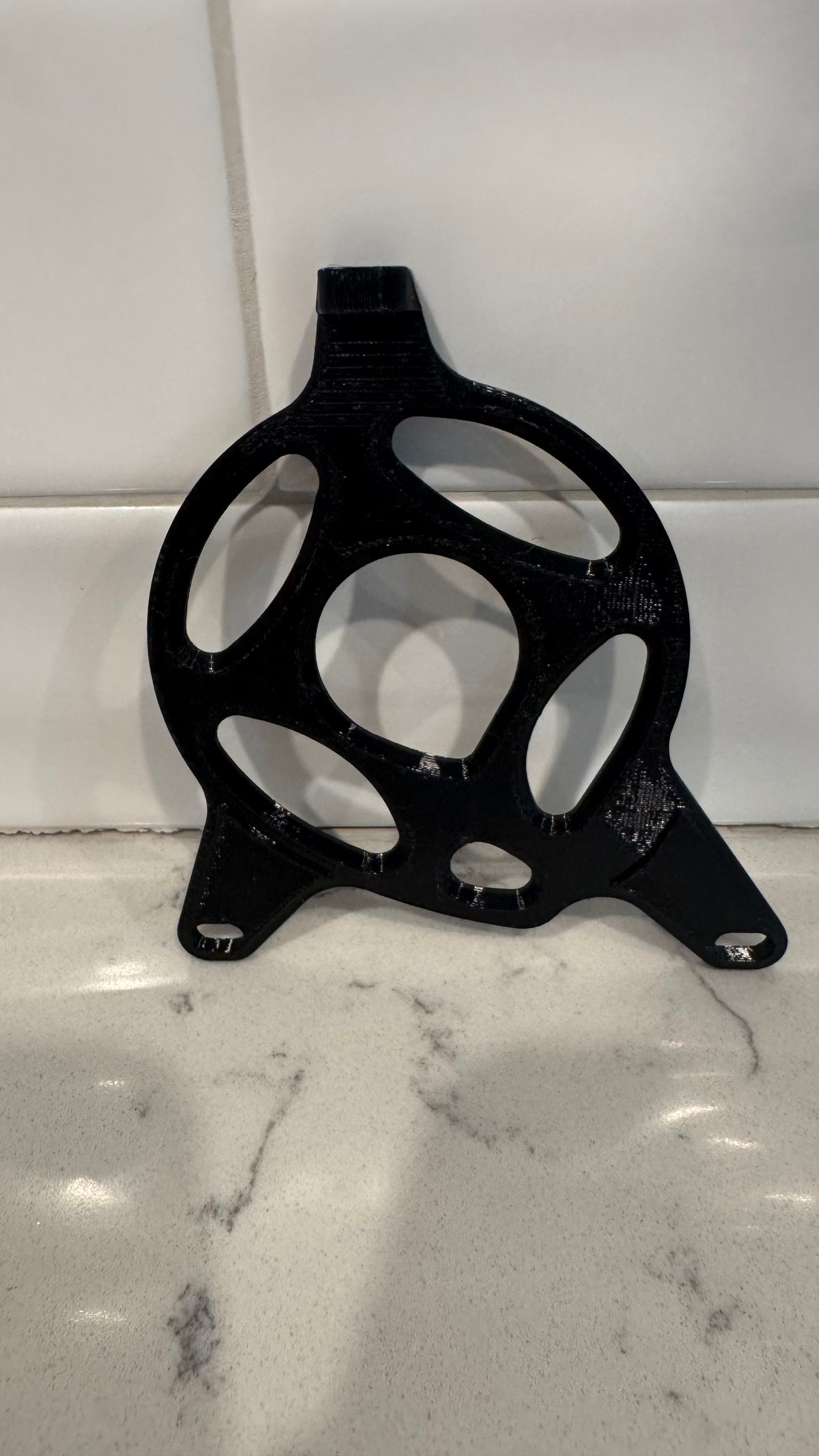 Tuttio motor cover